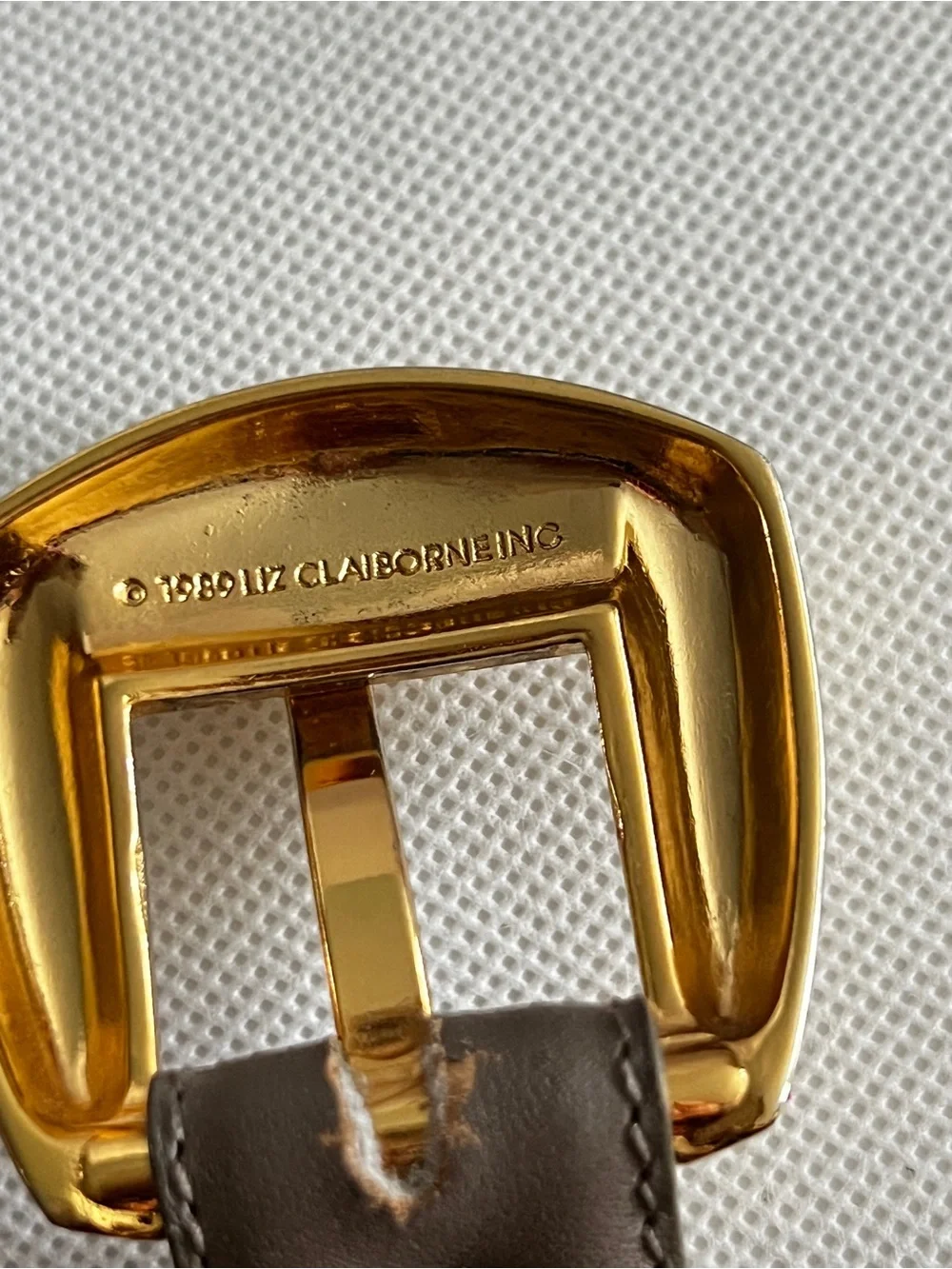 Vintage Liz Claiborne Full-Grain Leather Gray Belt Gold Tone Hardware Buckle M